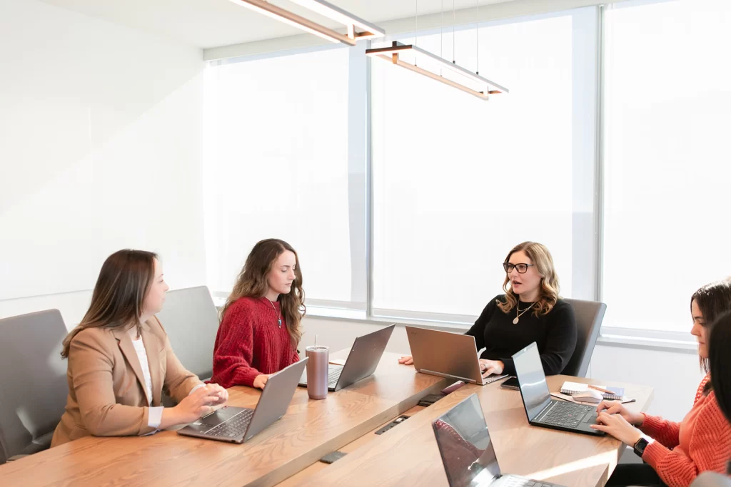 Chapman Consulting Team Off-the-Shelve Vendor