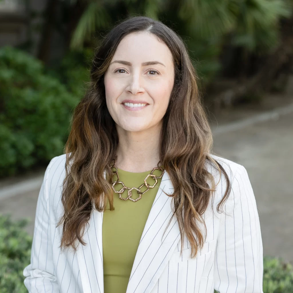 Chapman_Consulting_Samantha Pellón